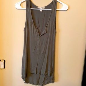 Express army green tank